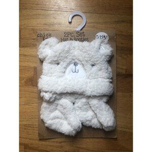 Chick Pea Bear Sherpa Hat And Booties